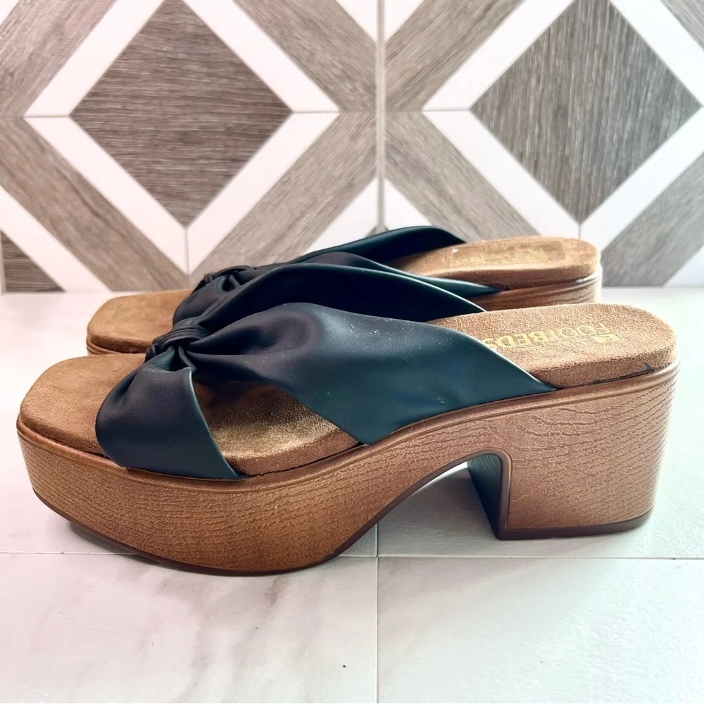 White Mountain Glamming Womens platform sandal black size 9.5
